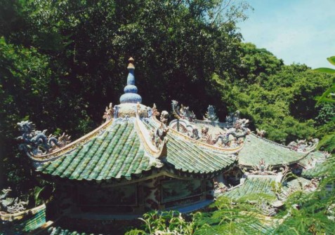 Marble Mountains - Pagodendach