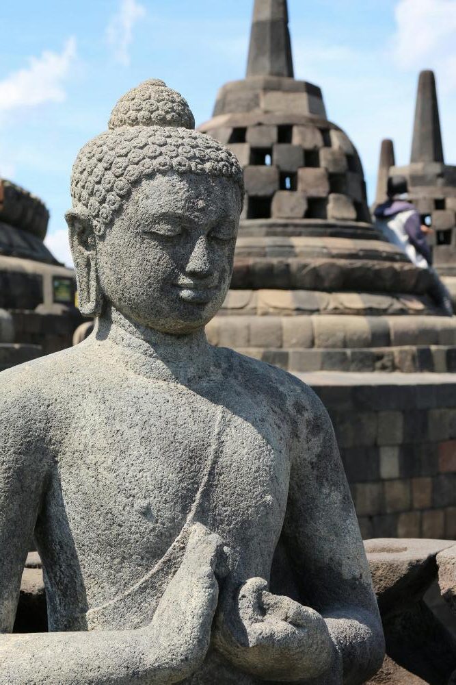 Borobudur - Sitzender Buddha