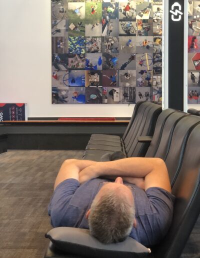 Montreal-Airport-Warten